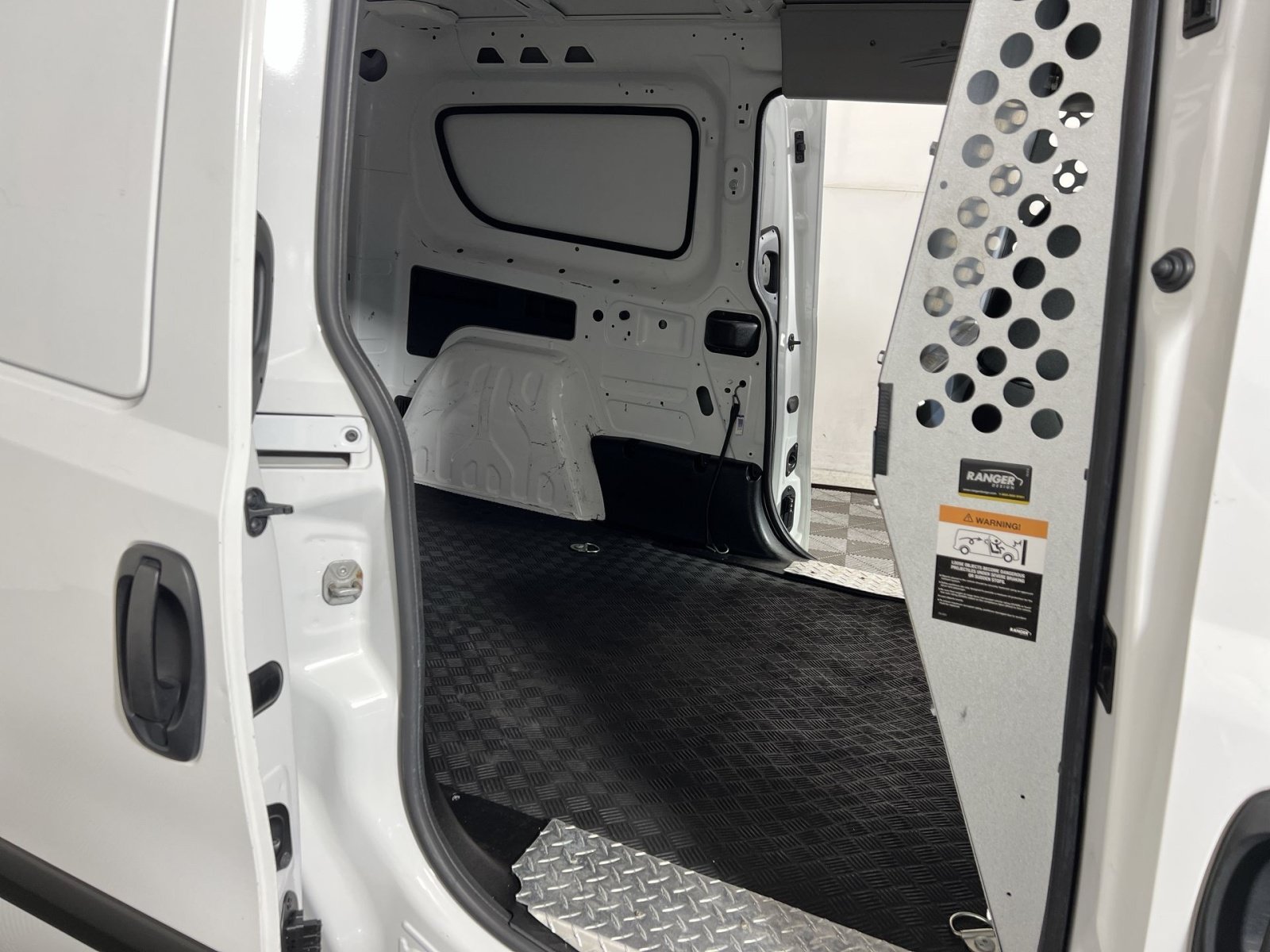 Used 2021 RAM ProMaster City Tradesman SLT FWD image 23