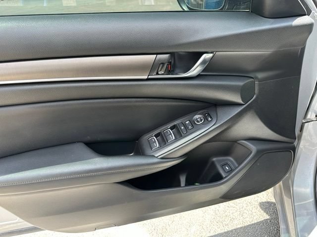 Used 2021 Honda Accord LX image 9