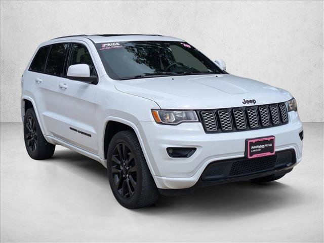 Used 2018 Jeep Grand Cherokee Altitude AWD/4WD video 3