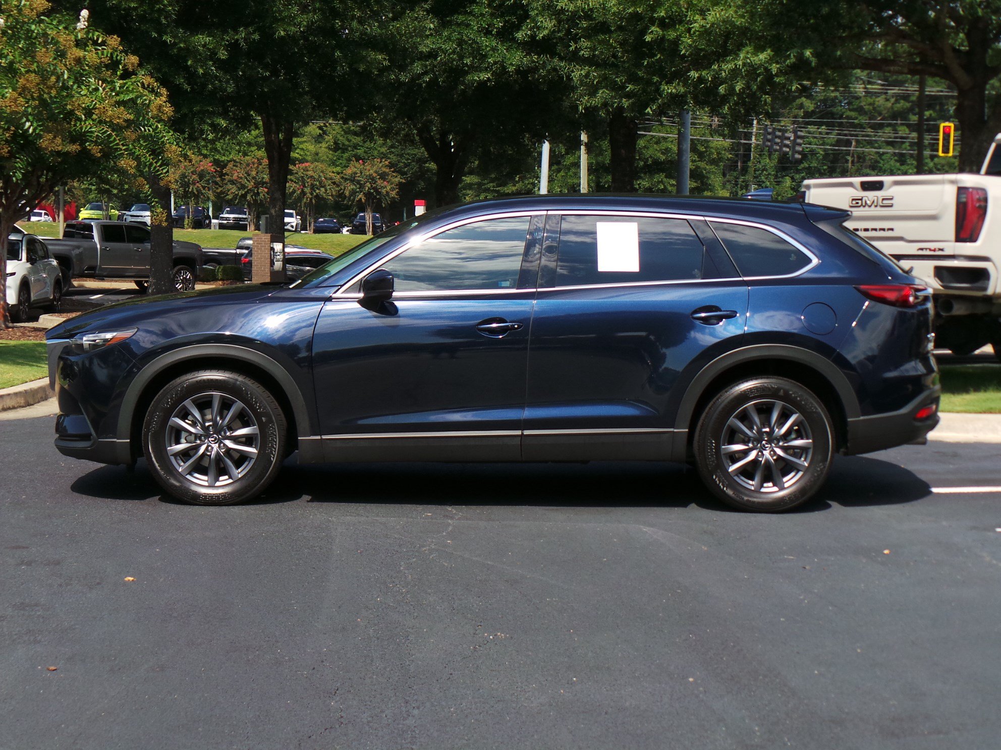 Used 2020 MAZDA CX-9 Touring w/ Touring Premium Package FWD image 5