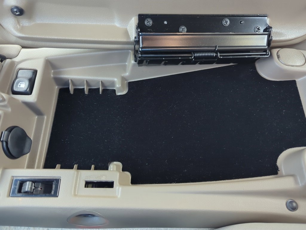 Used 2003 Chevrolet Corvette Convertible w/ Preferred Equipment Group1 image 28