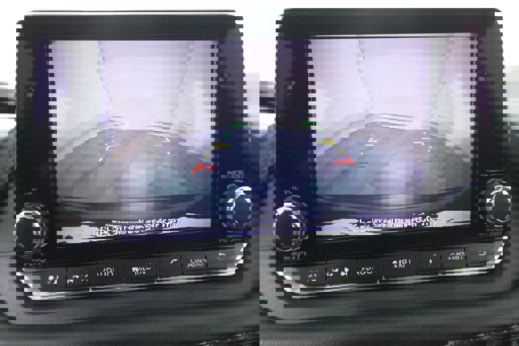 Used 2023 Nissan Rogue SV image 18