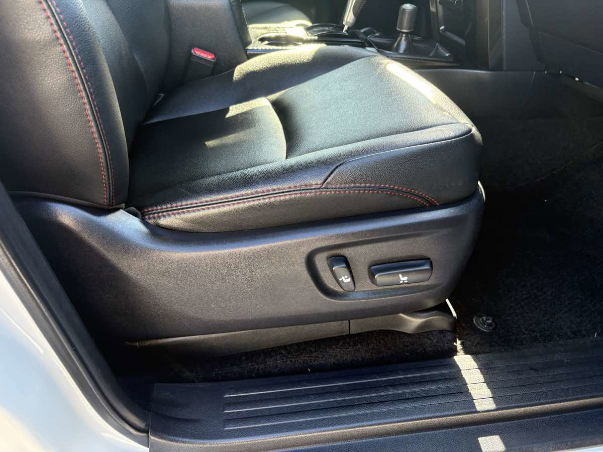 Used 2024 Toyota 4Runner TRD Off-Road Premium image 27