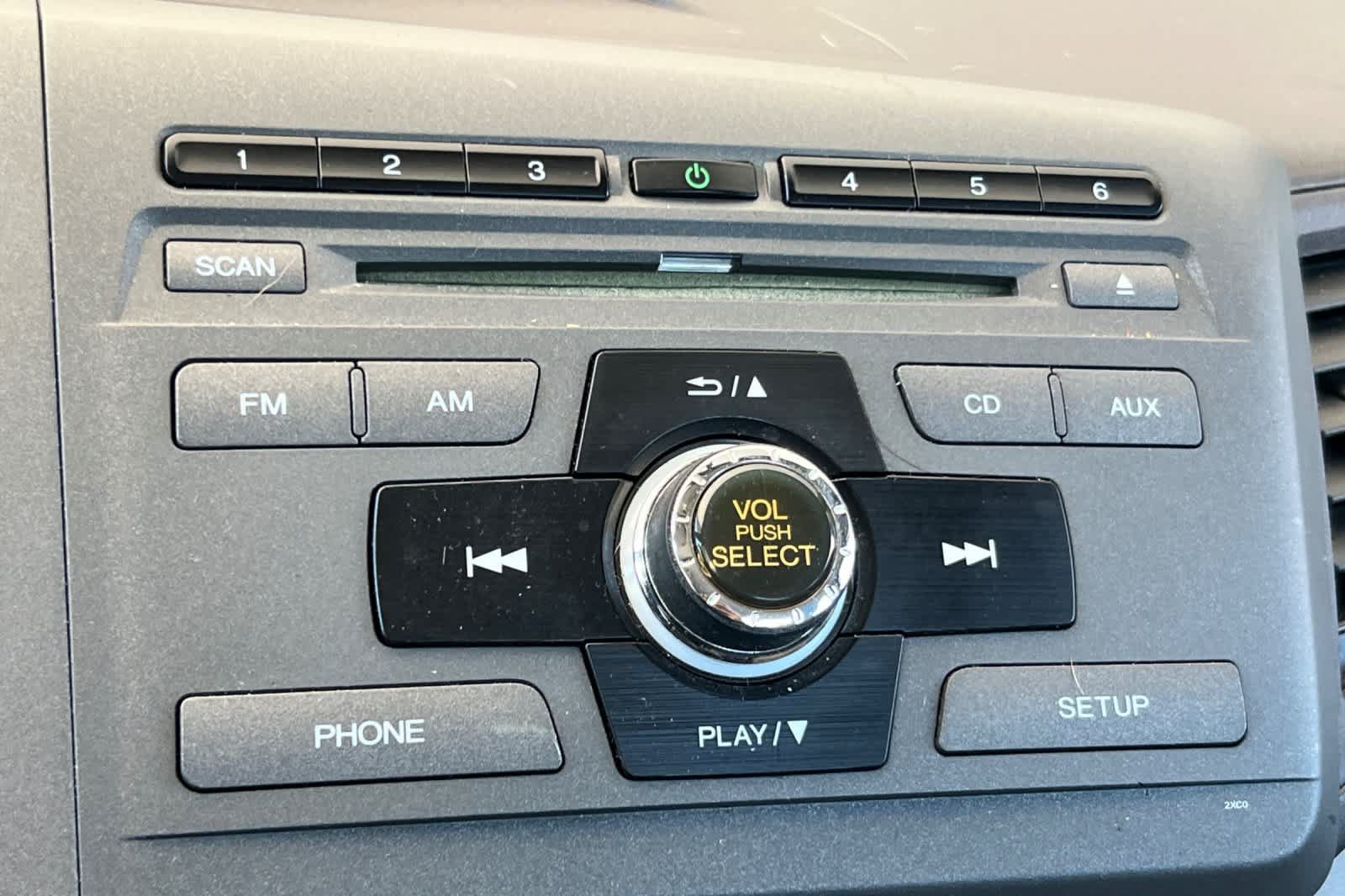 Used 2012 Honda Civic Hybrid Sedan image 19