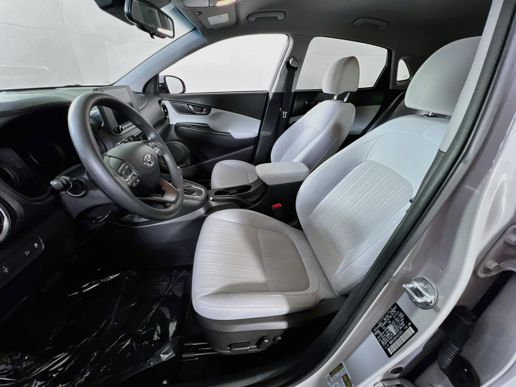 Used 2023 Hyundai Kona SEL AWD/4WD image 19