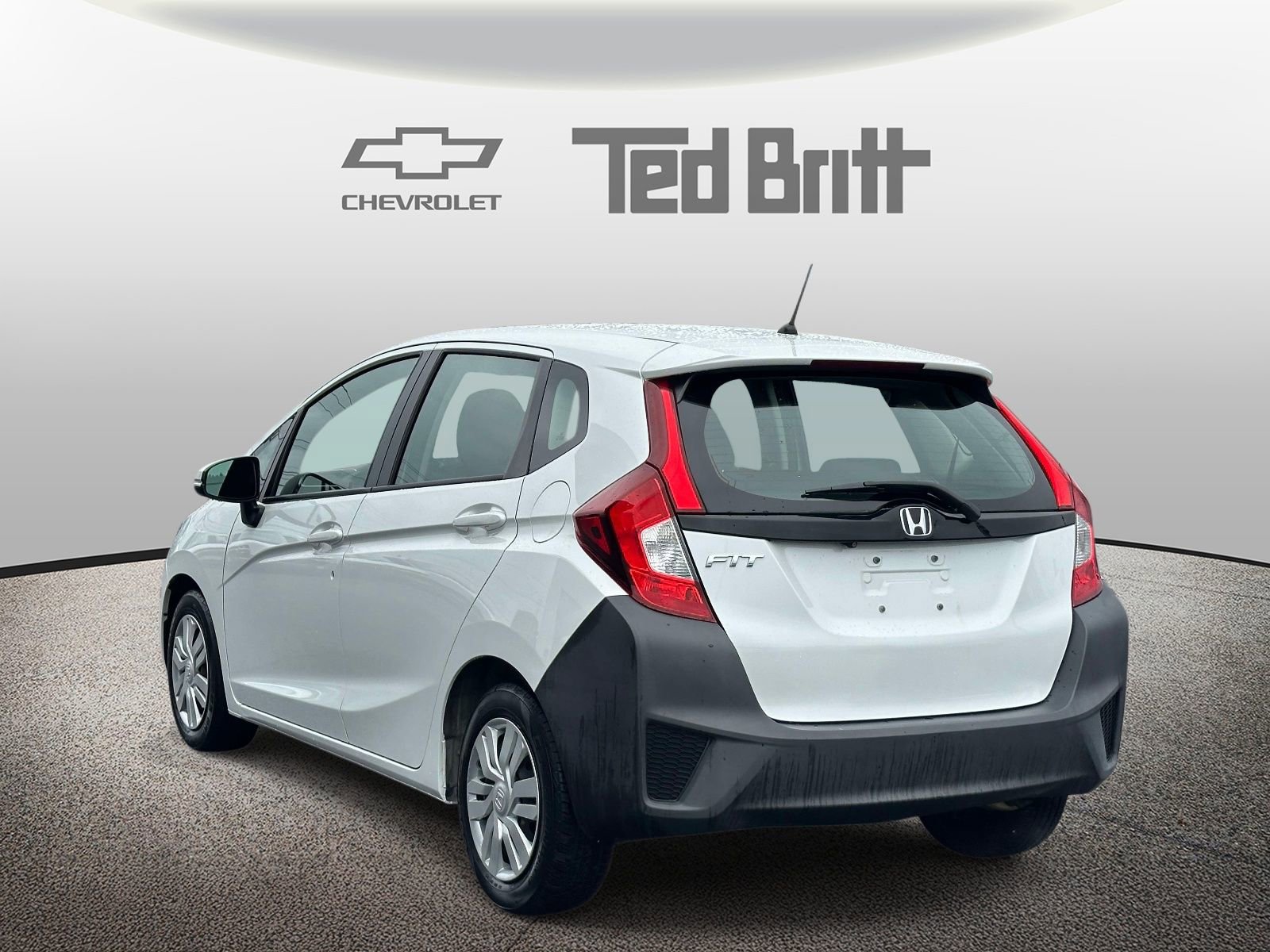 Used 2017 Honda Fit LX image 4