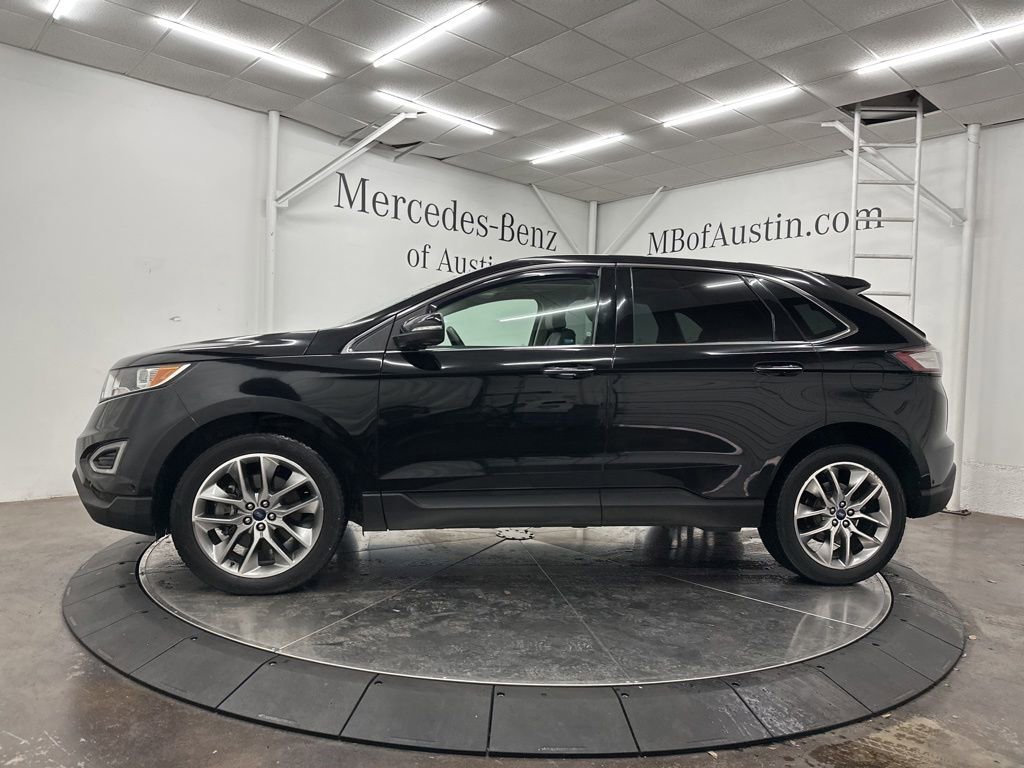Used 2018 Ford Edge Titanium w/ Equipment Group 302A AWD/4WD image 4