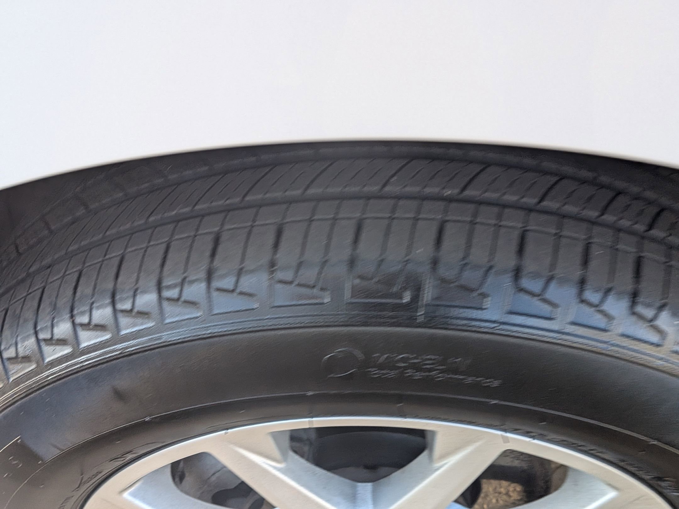 Certified 2024 Chevrolet Equinox LT image 13