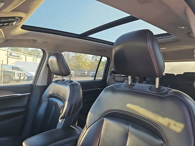 Used 2023 Jeep Grand Cherokee L Limited image 11