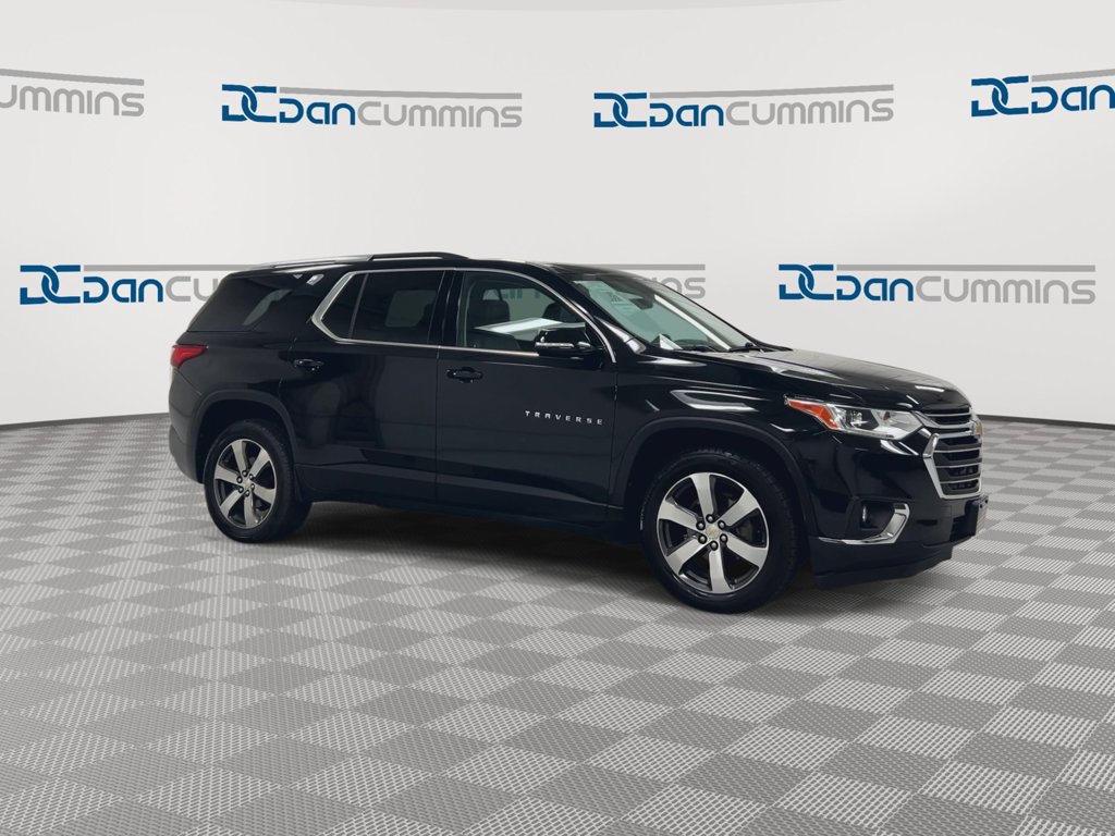 Used 2018 Chevrolet Traverse LT AWD/4WD image 2