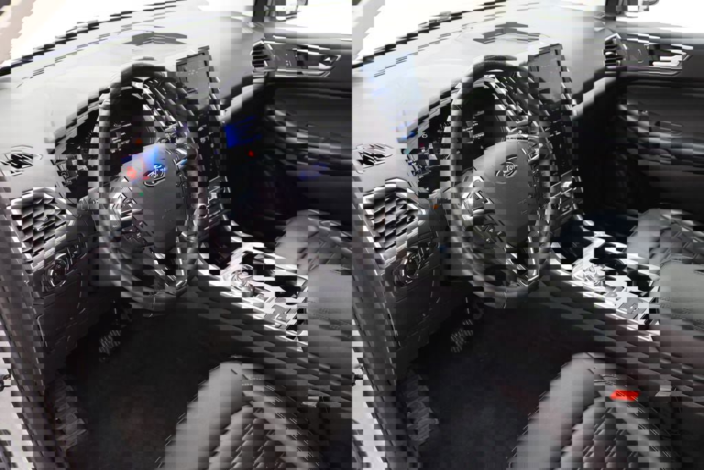 Used 2024 Ford Edge SEL image 14