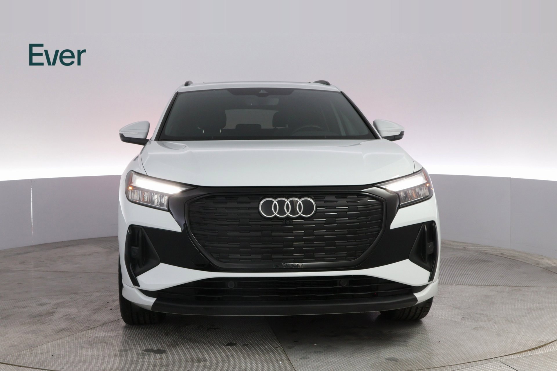 Used 2024 Audi Q4 e-tron Premium w/ Convenience Package image 3