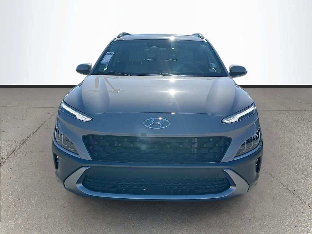 Used 2023 Hyundai Kona Limited image 2