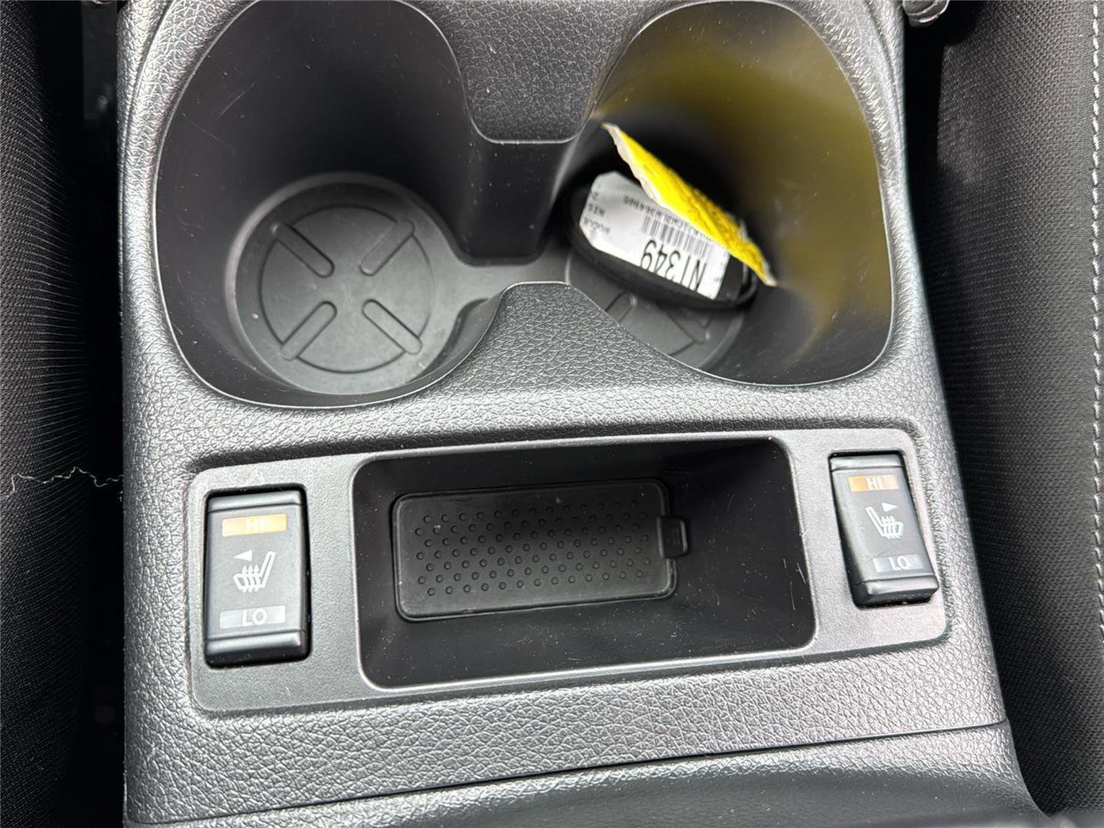 Used 2020 Nissan Rogue Sport SV w/ Technology Package image 26