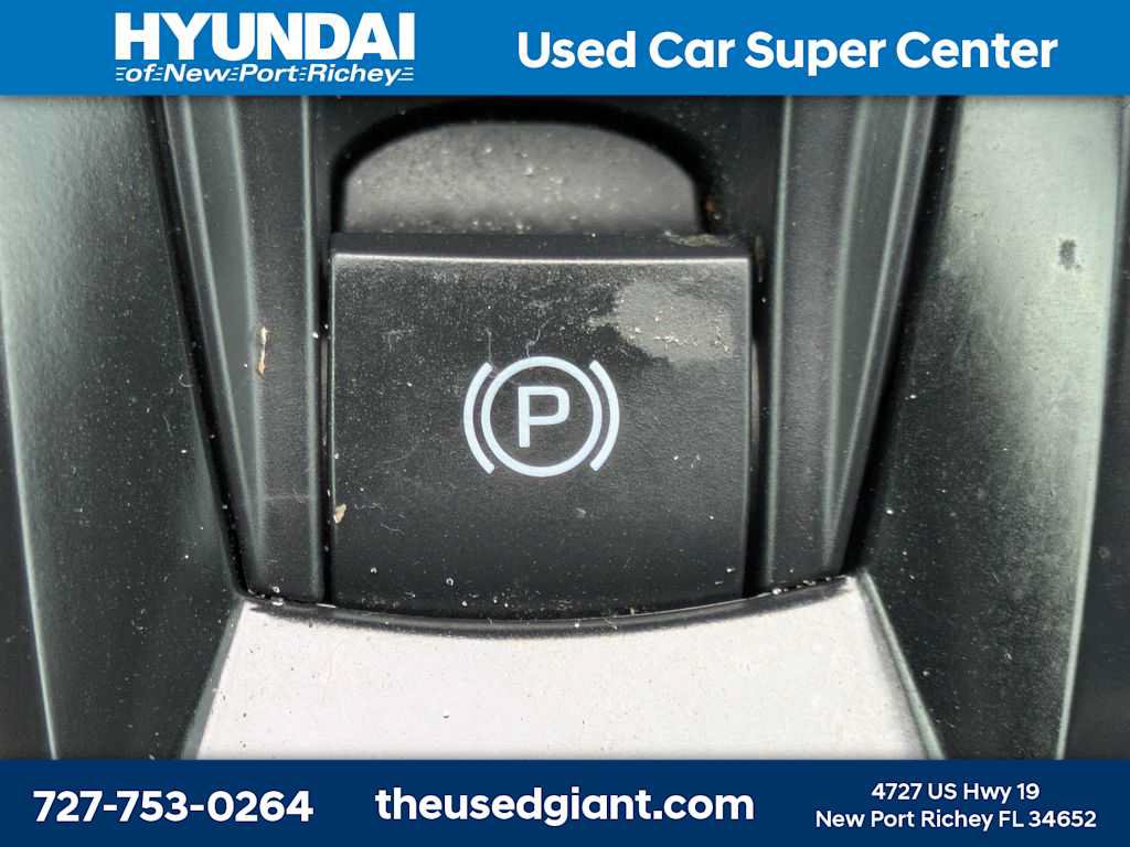 Used 2025 Toyota Camry SE FWD image 28