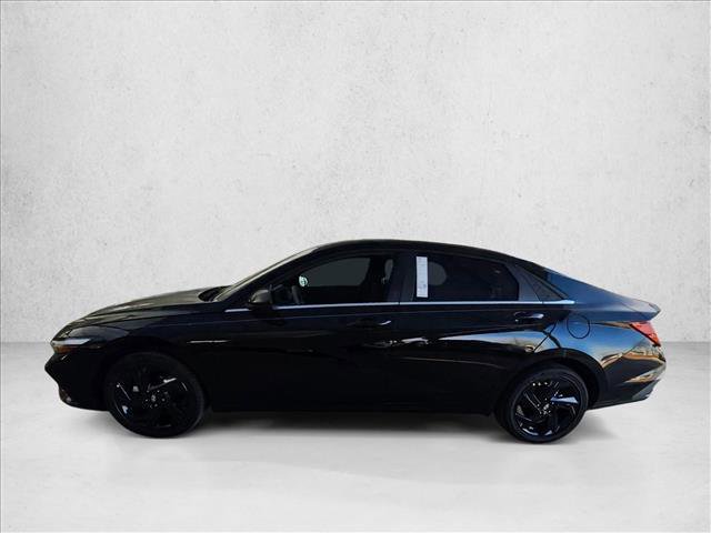 New 2026 Hyundai Elantra SEL Sport Premium image 5