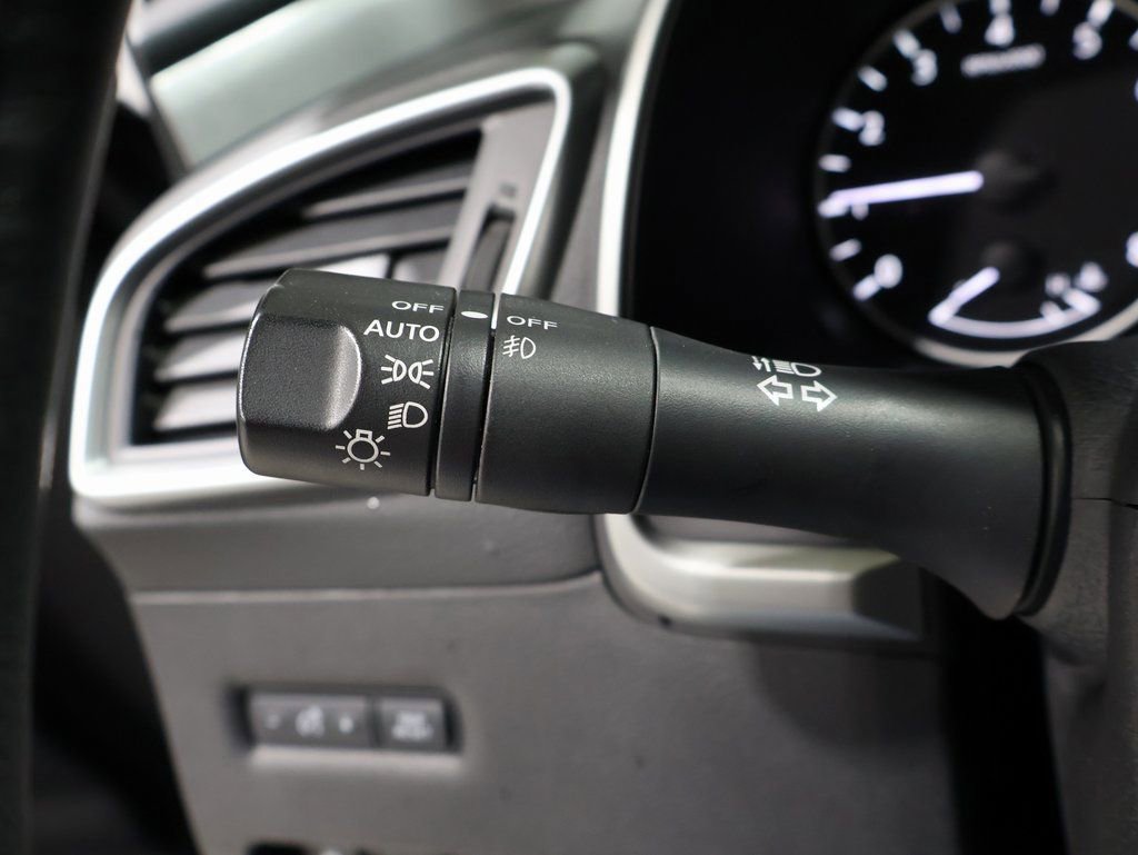 Used 2020 Nissan Murano SL w/ Cargo Package image 37