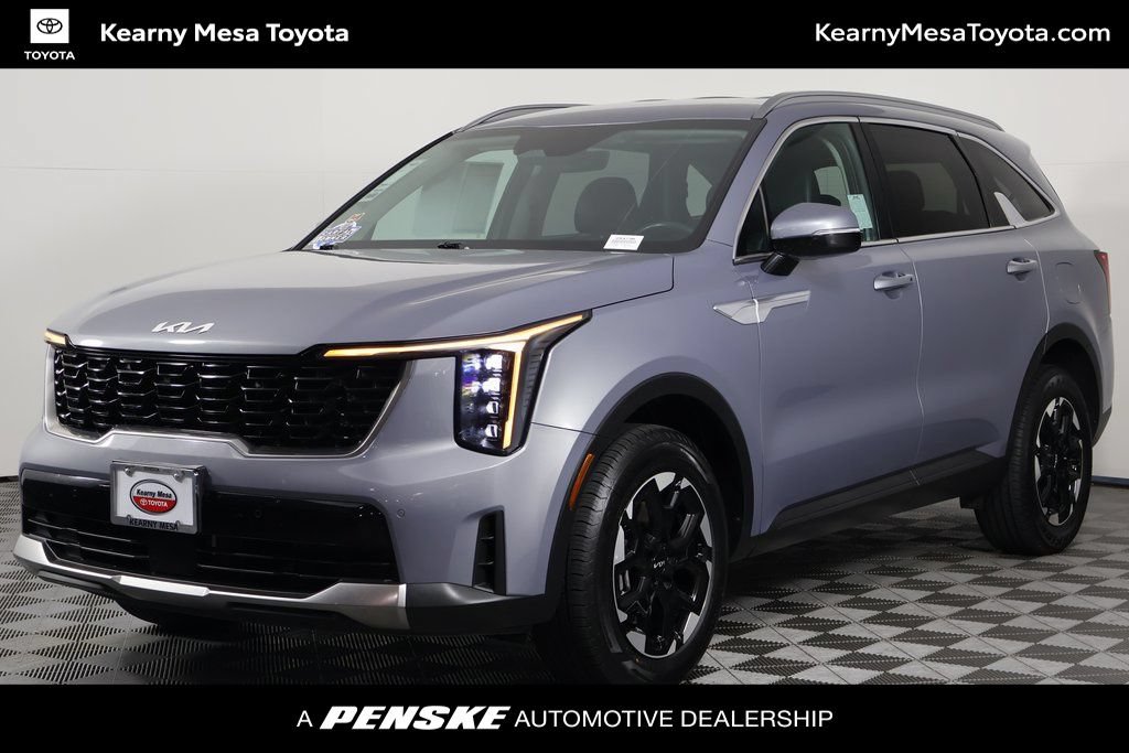 Used 2024 Kia Sorento S AWD/4WD image 1