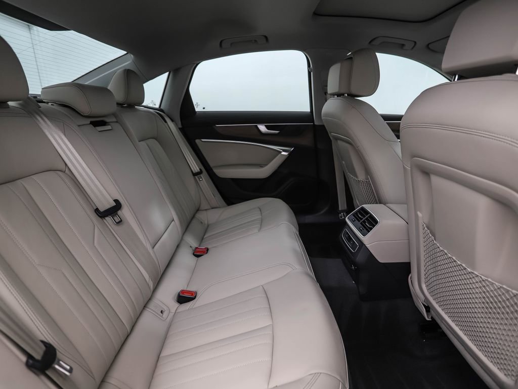 Used 2024 Audi A6 2.0T Premium w/ Convenience Package image 27
