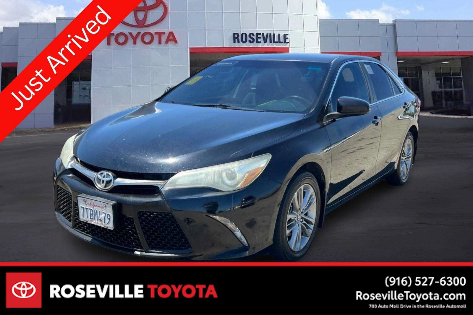 Used 2016 Toyota Camry SE FWD image 1