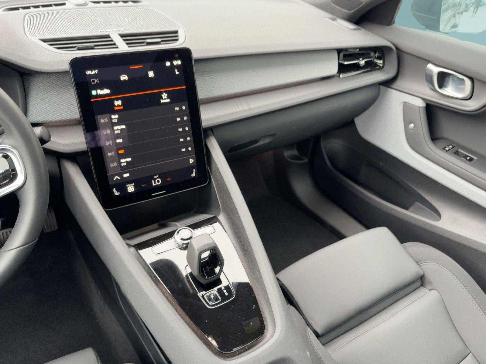 Used 2024 Polestar Polestar 2 w/ Pilot Pack image 26