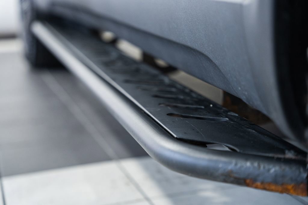 Used 2022 Rivian R1T Adventure image 15