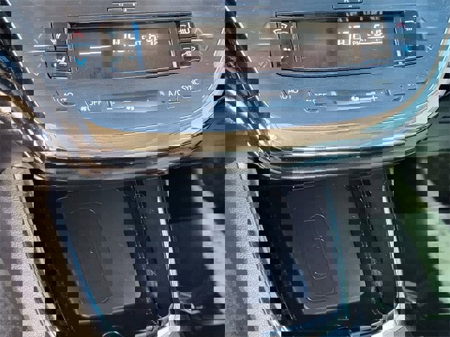 Used 2016 Toyota Avalon XLE image 15