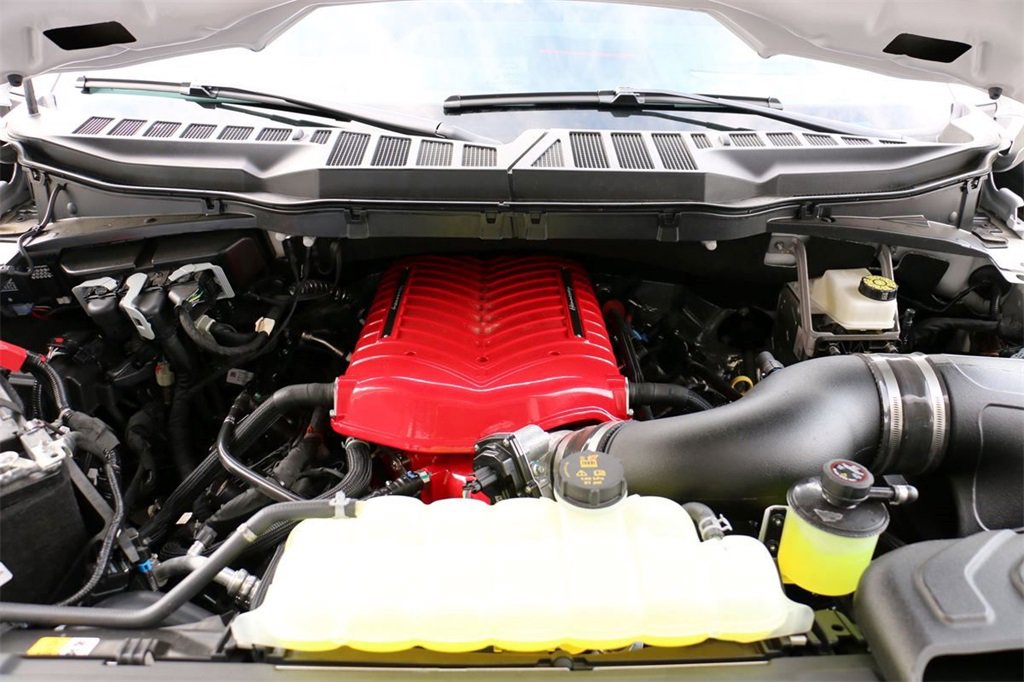 New 2025 Ford F150 Lariat w/ Equipment Group 502A High image 36