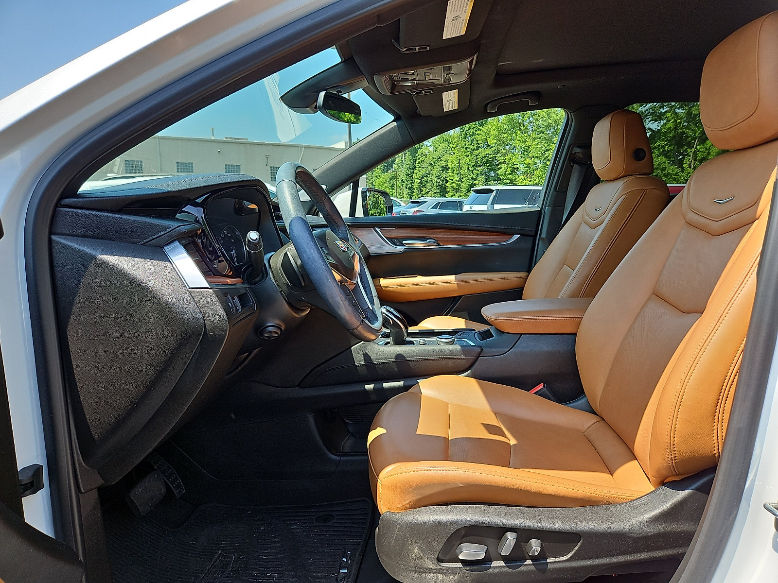 Certified 2024 Cadillac XT5 Premium Luxury AWD/4WD image 13