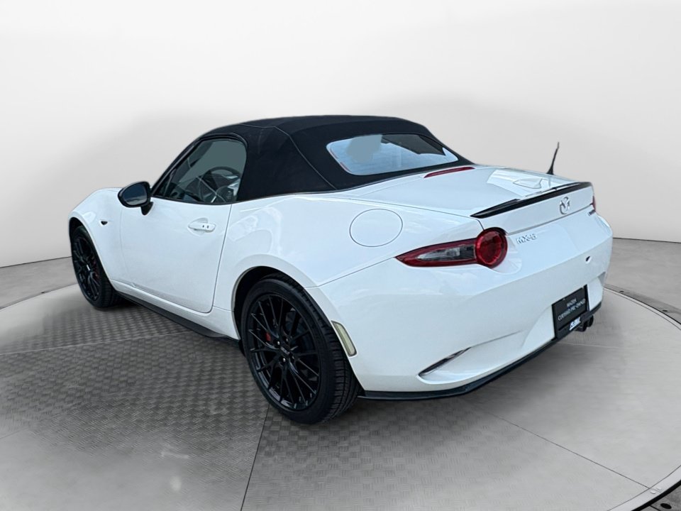 Certified 2023 MAZDA MX-5 Miata Club w/ Brembo/BBS Recaro Package RWD image 5