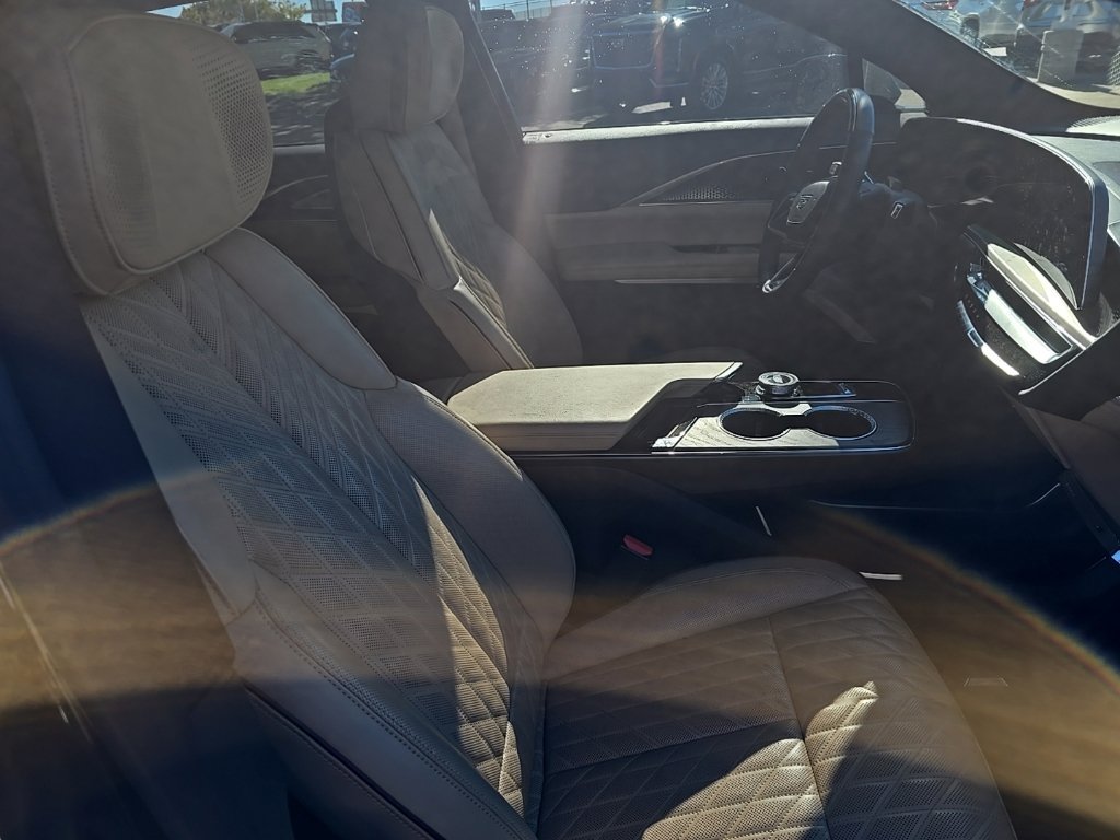 Used 2024 Cadillac Lyriq Sport w/ Nappa Leather Package AWD/4WD image 12