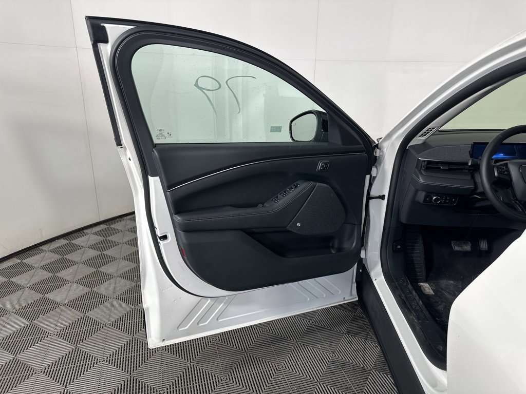 New 2024 Ford Mustang Mach-E Premium image 8
