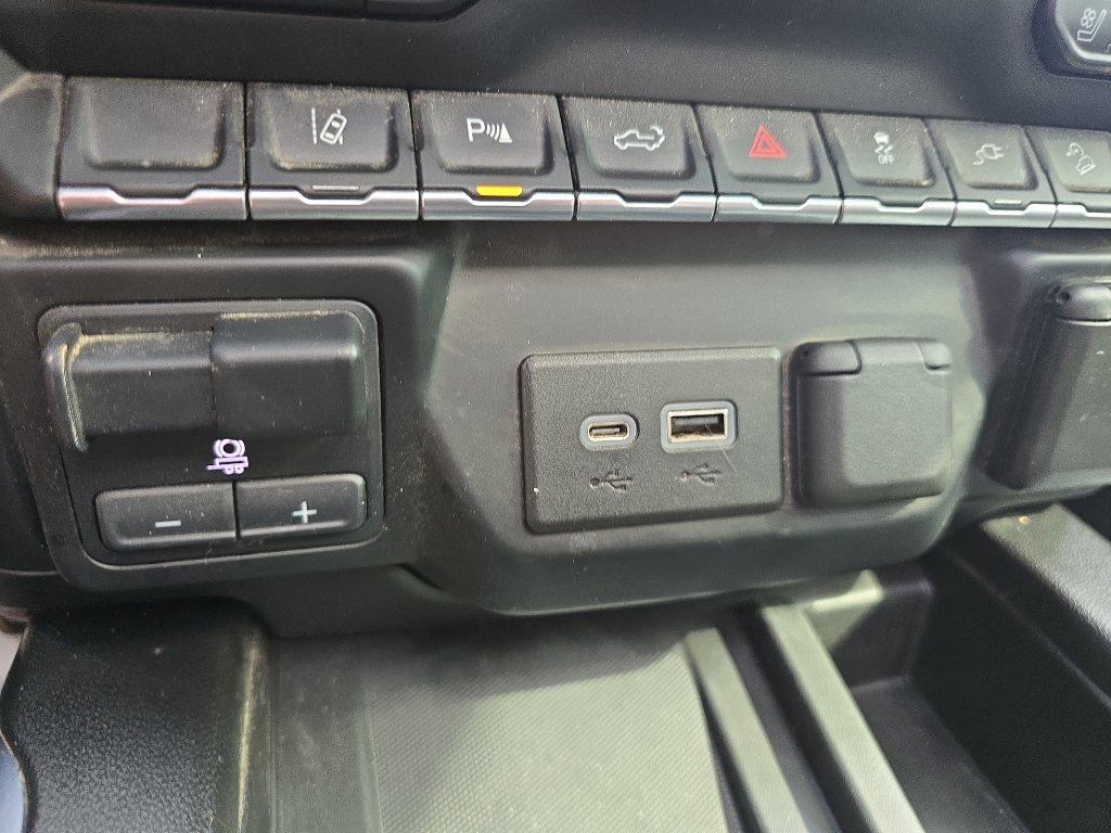 Used 2022 GMC Sierra 2500 AT4 w/ AT4 Premium Plus Package image 33
