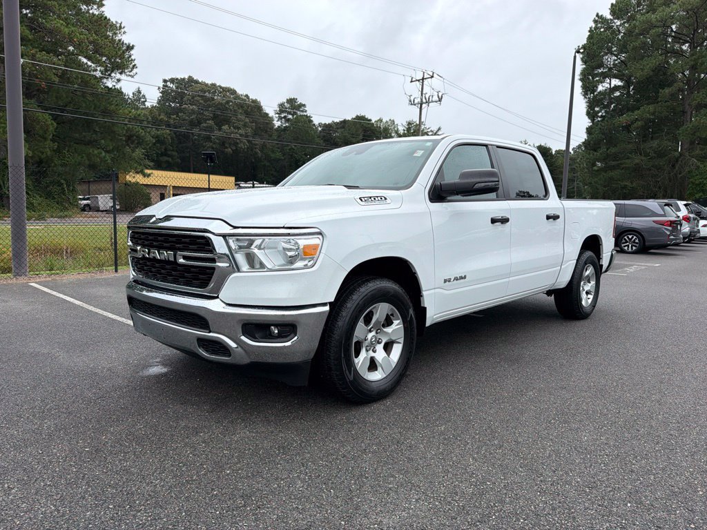 Used 2023 RAM 1500 Big Horn AWD/4WD image 2