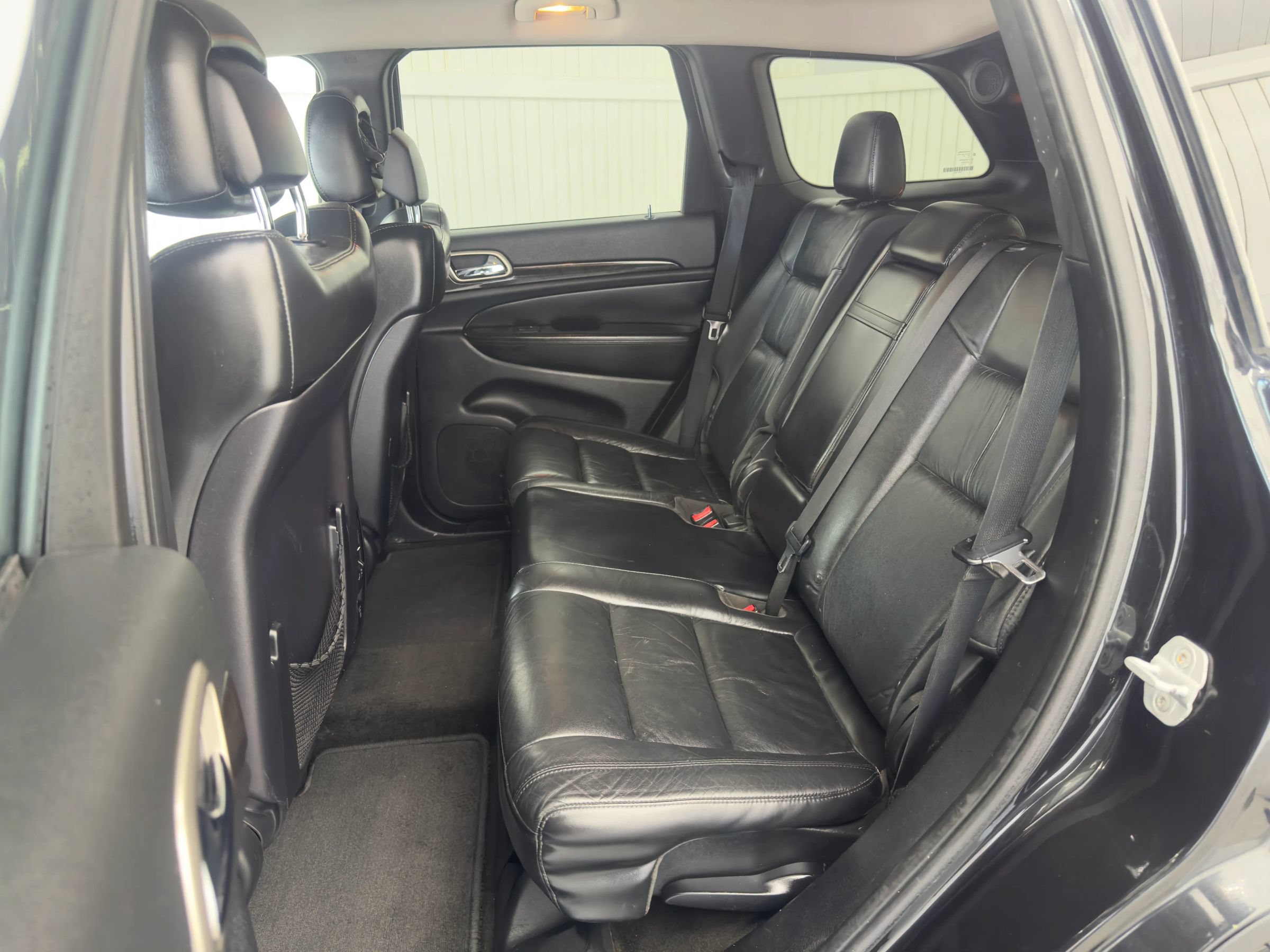 Used 2013 Jeep Grand Cherokee Laredo AWD/4WD image 10