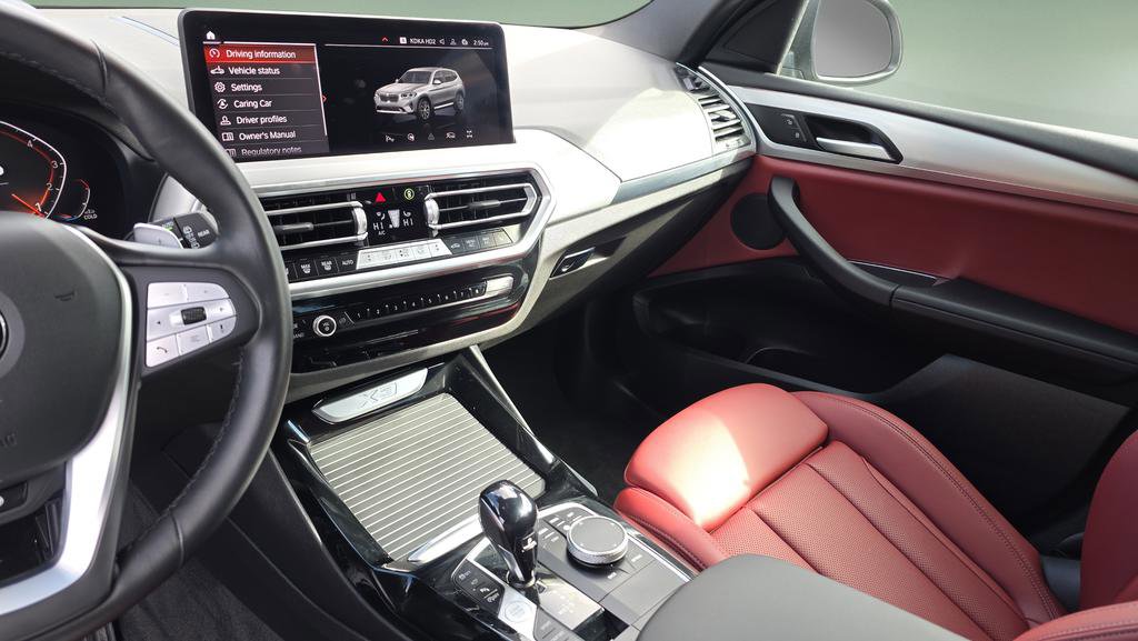 Used 2024 BMW X3 xDrive30i w/ Premium Package image 17