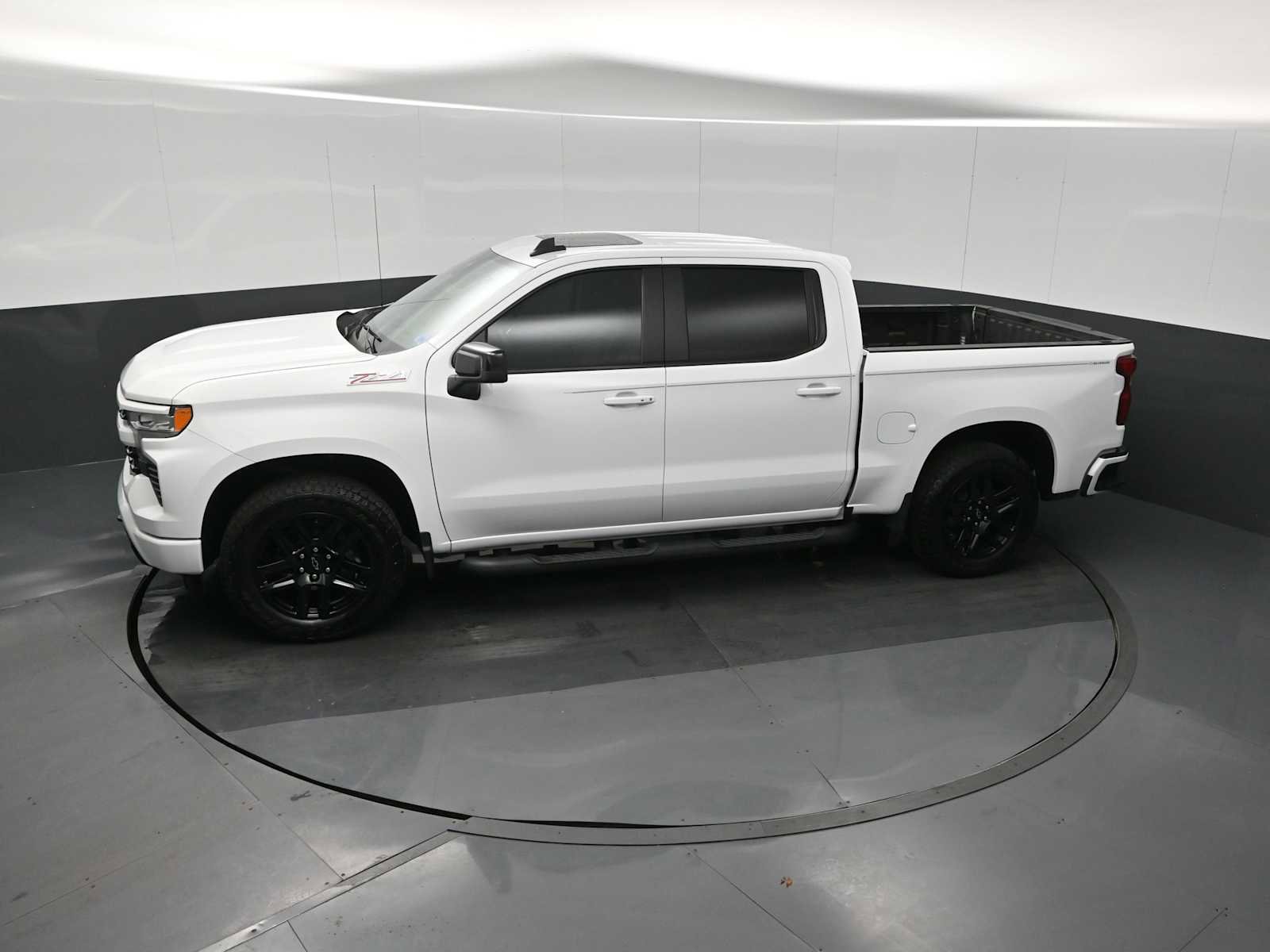 Used 2025 Chevrolet Silverado 1500 RST image 13