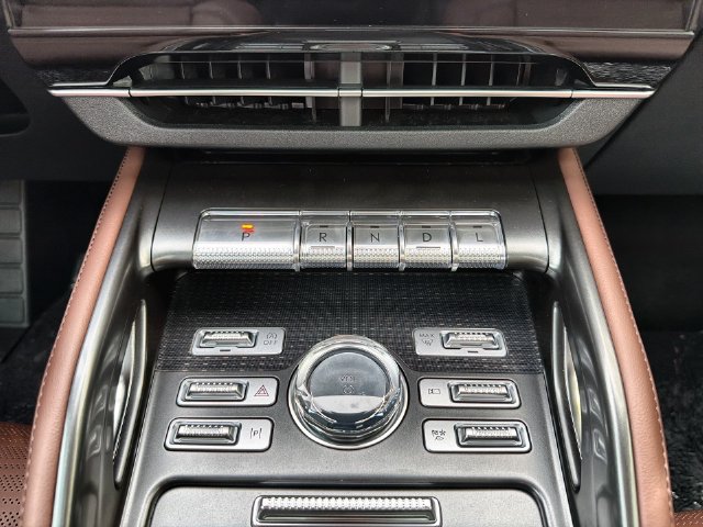 New 2026 Lincoln Nautilus Reserve AWD/4WD image 20