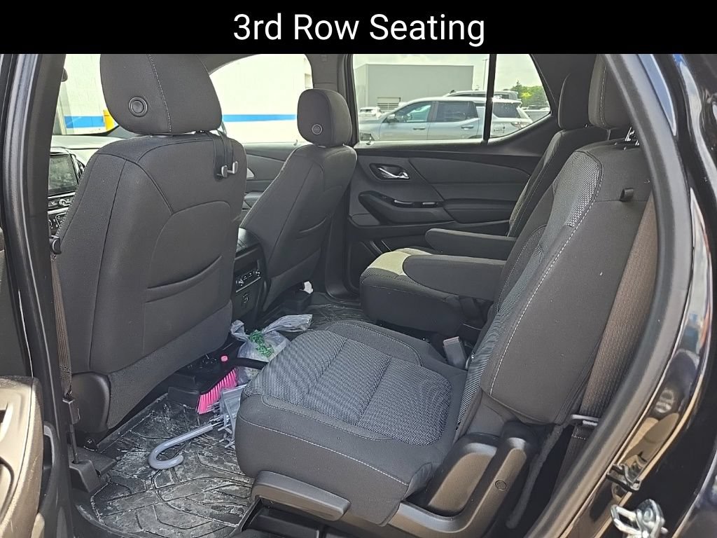 Certified 2023 Chevrolet Traverse LT FWD image 12