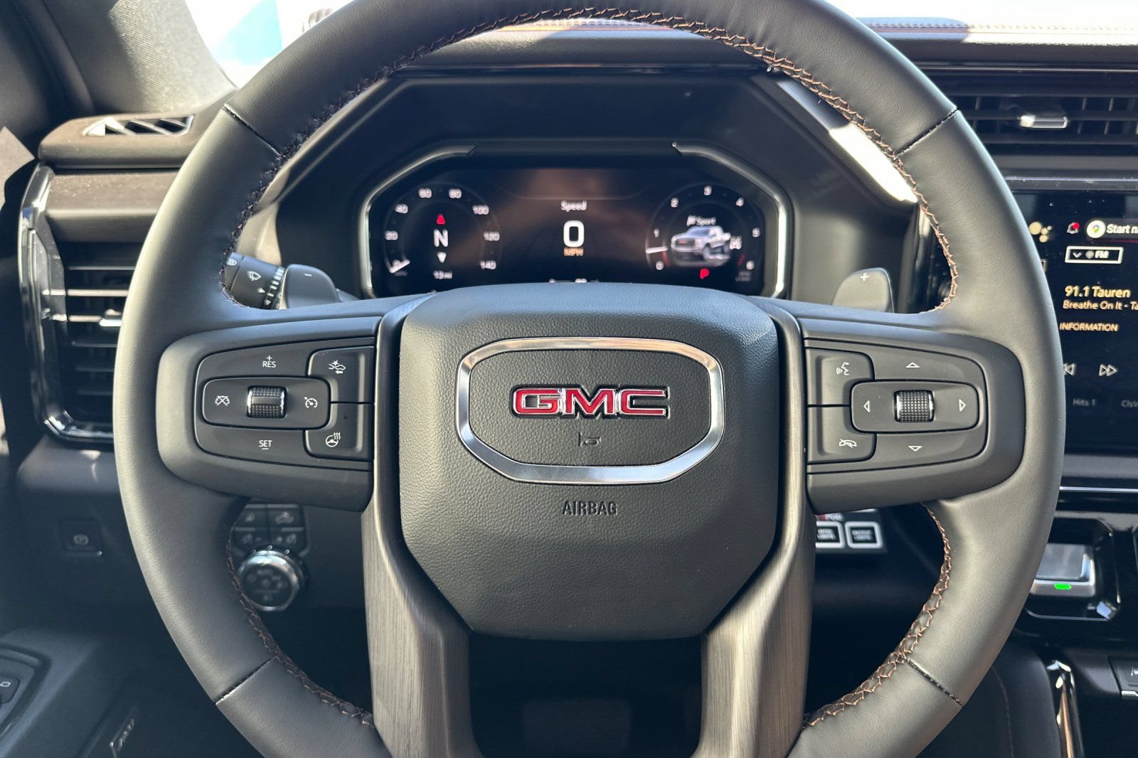 New 2026 GMC Sierra 1500 AT4 w/ AT4 Premium Package AWD/4WD image 21