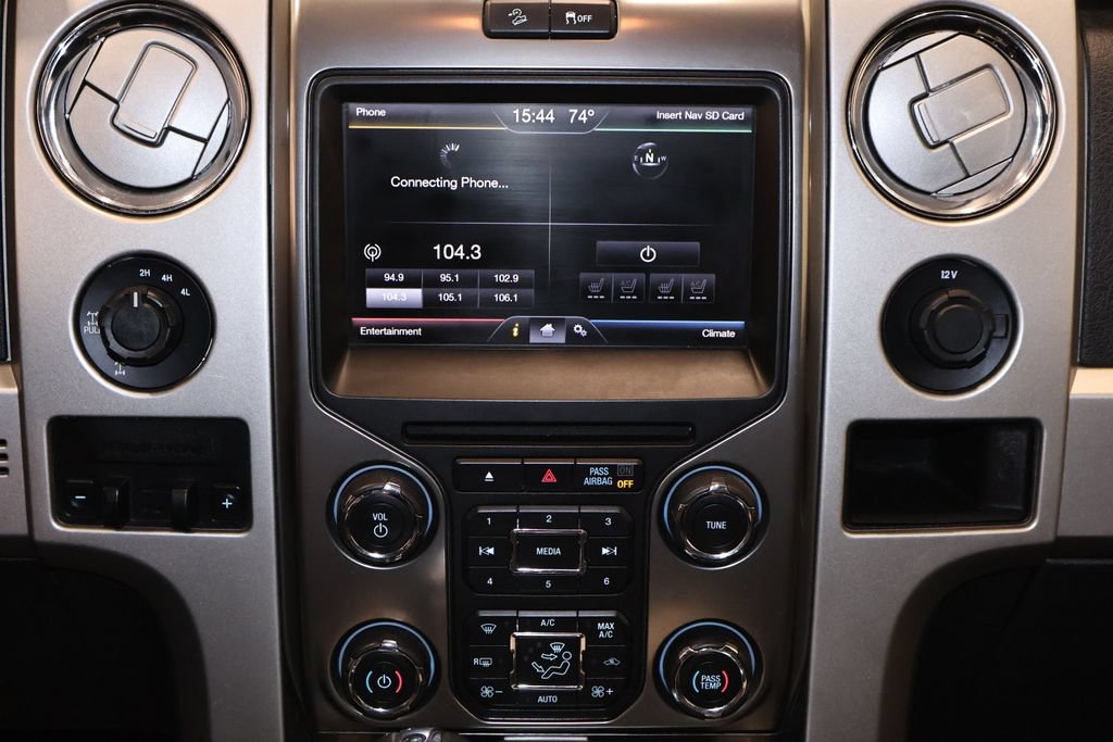 Used 2014 Ford F150 FX4 w/ Equipment Group 402A Luxury AWD/4WD image 28
