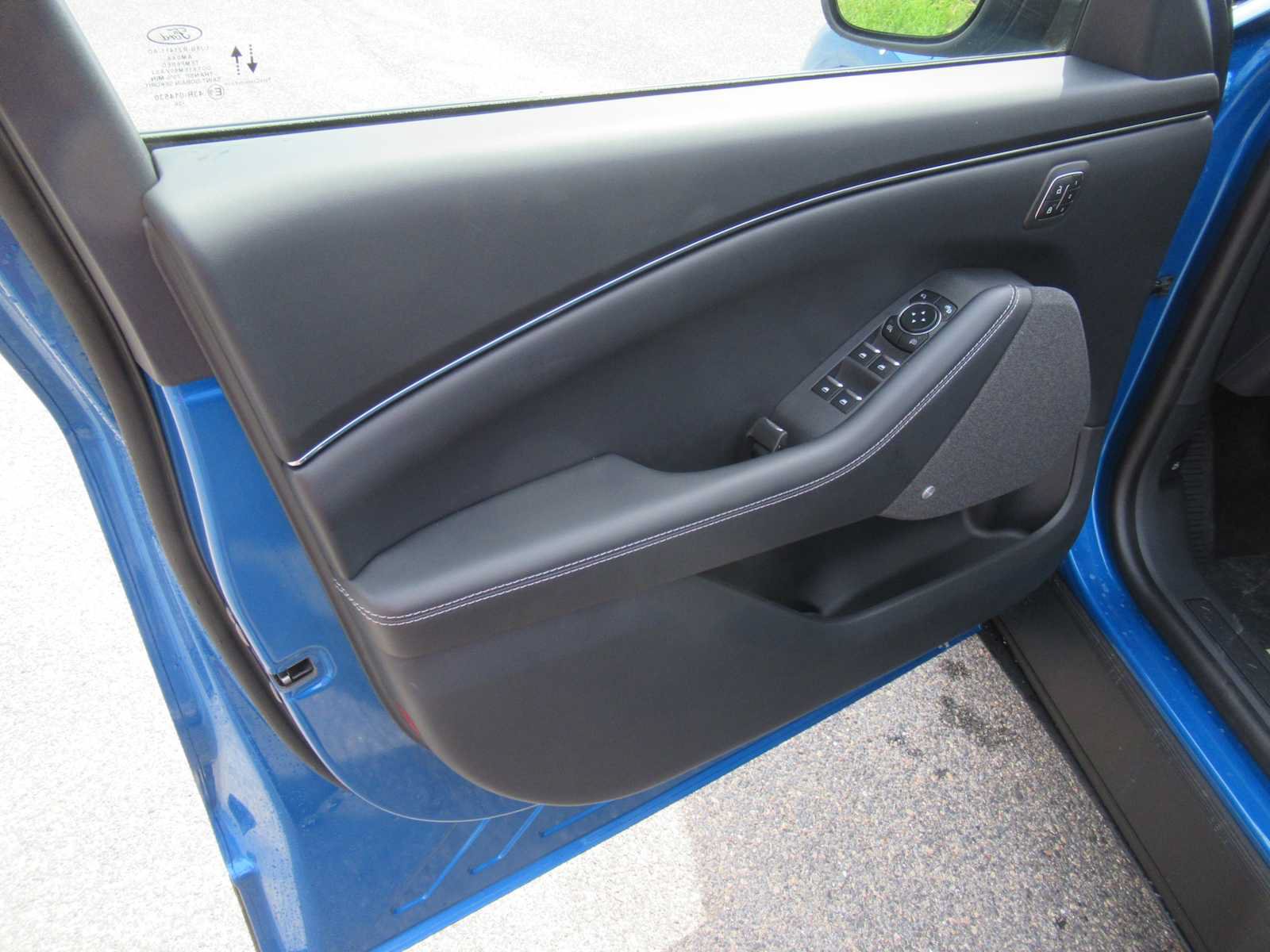 New 2026 Ford Mustang Mach-E Premium AWD/4WD image 23