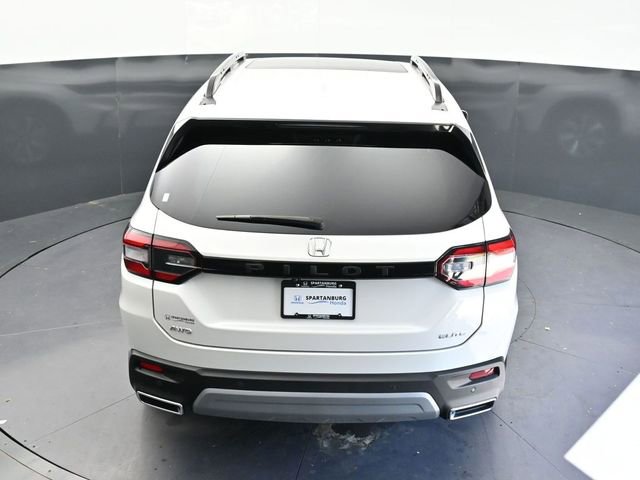 Used 2025 Honda Pilot Elite image 28