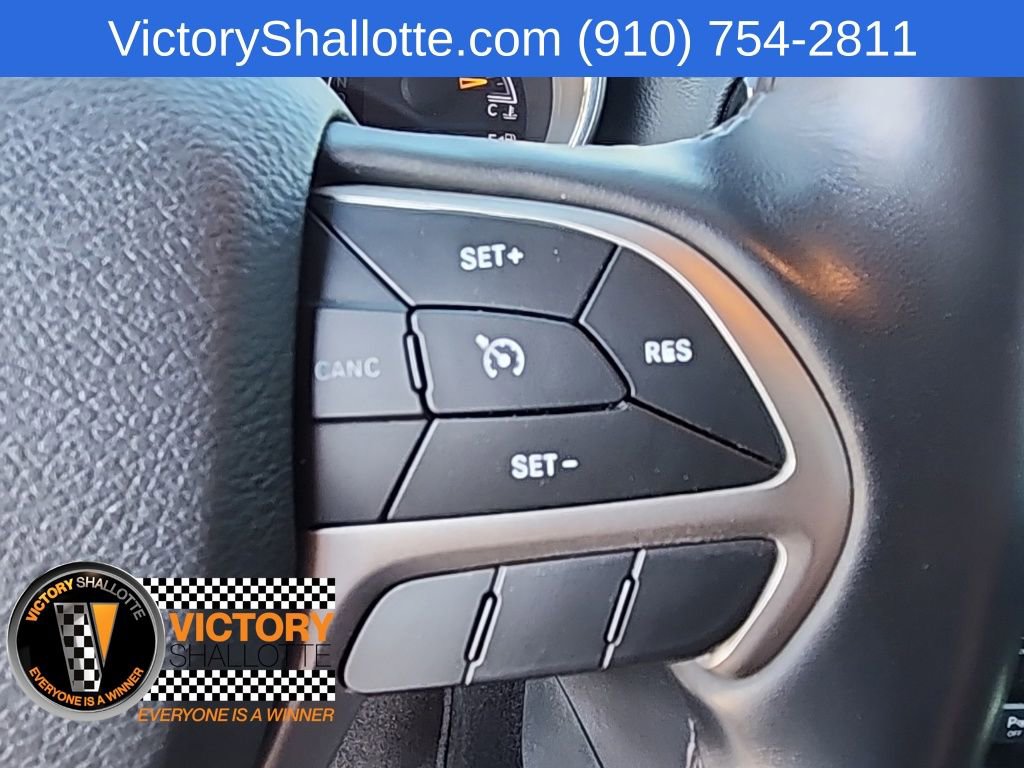 Certified 2022 Jeep Grand Cherokee Laredo X RWD image 13