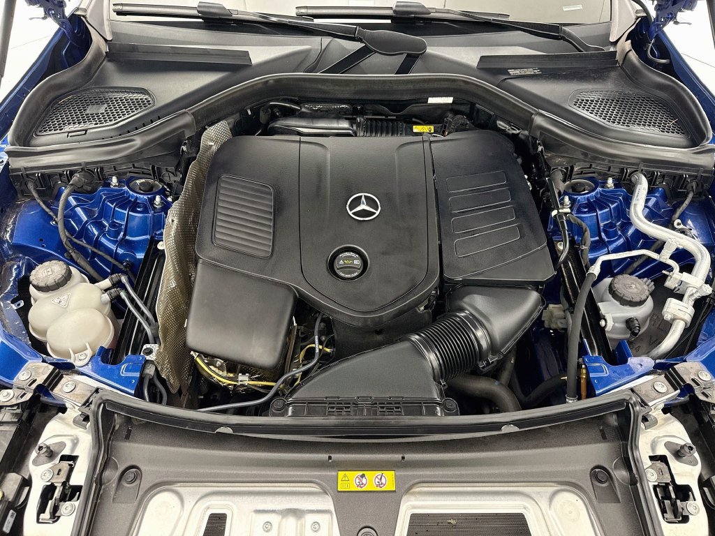 Certified 2026 Mercedes-Benz GLC 300 image 27