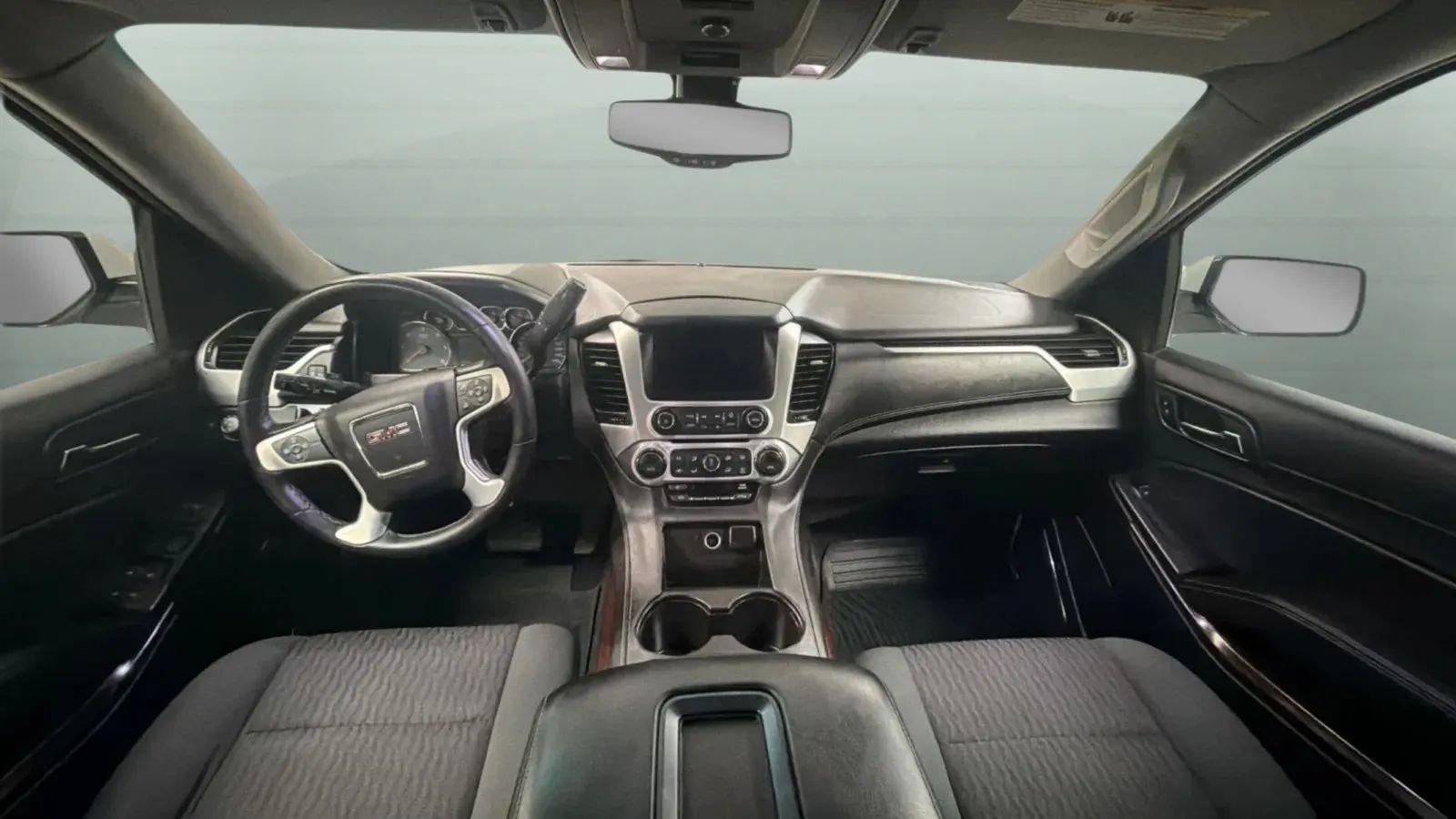 Used 2015 GMC Yukon SLE w/ Convenience Package RWD image 9
