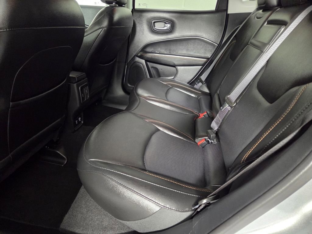 Used 2019 Jeep Compass Limited w/ Advanced Safety Group image 26