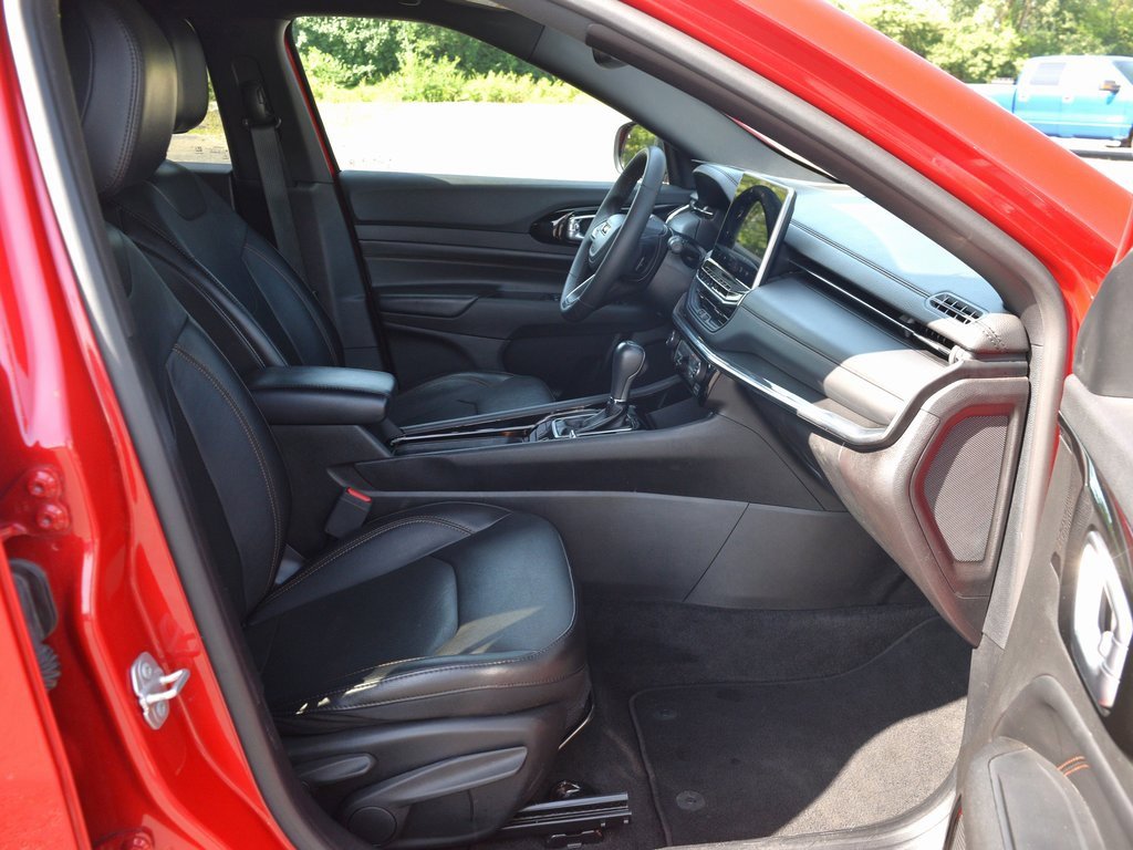 Used 2023 Jeep Compass Limited image 34