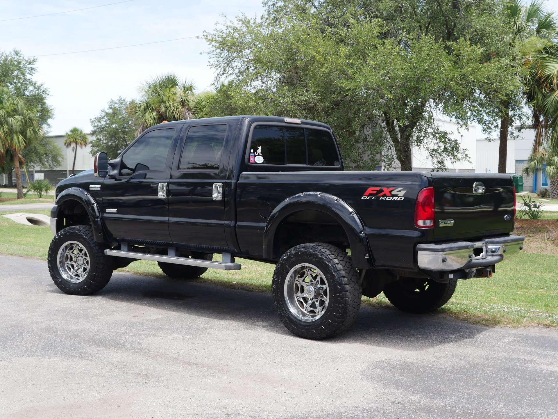 Used 2006 Ford F250 4x4 Crew Cab Super Duty image 19