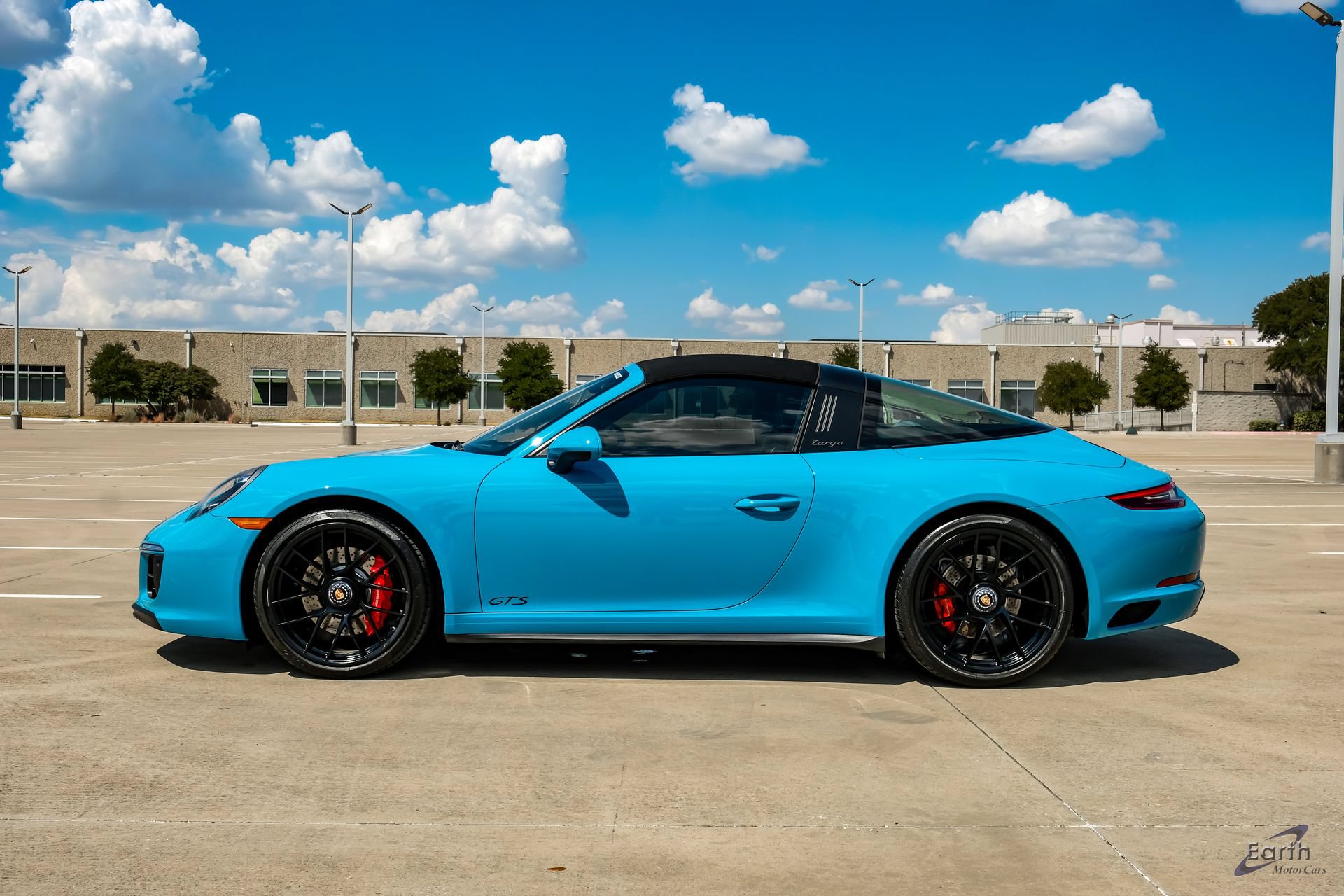 Used 2019 Porsche 911 Targa 4 GTS AWD/4WD image 6